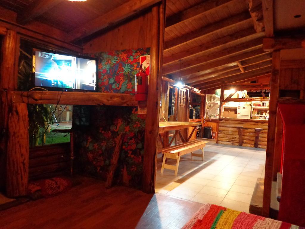 סן קרלוס דה ברילוצ'ה Wood House Hostel מראה חיצוני תמונה