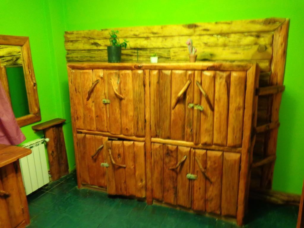 סן קרלוס דה ברילוצ'ה Wood House Hostel מראה חיצוני תמונה