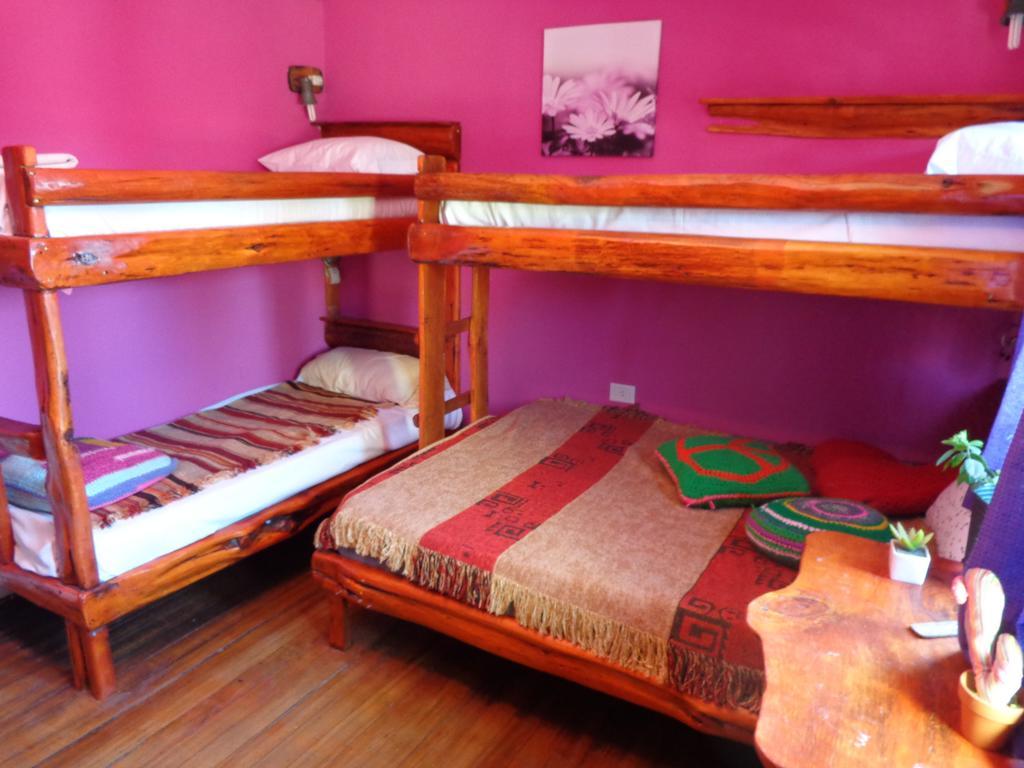 סן קרלוס דה ברילוצ'ה Wood House Hostel חדר תמונה