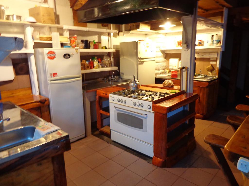 סן קרלוס דה ברילוצ'ה Wood House Hostel מראה חיצוני תמונה